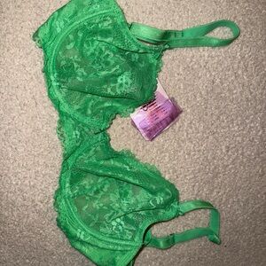 Savage X Fenty Vibrant Green Lace Bra